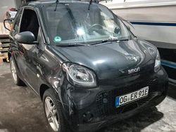 Schwarz Gebraucht 2021 Smart ForTwo Electric Drive Cabrio | 10.999 € (Fairer Preis)