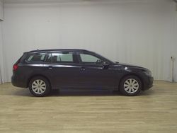 Schwarz Gebraucht 2022 VW Passat | 15.280 € (Guter Preis)