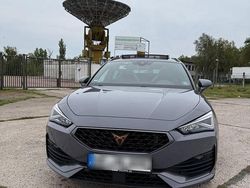 Grau Gebraucht 2021 Cupra Leon Kombi | 21.000 € (Fairer Preis)