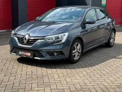 Grau Gebraucht 2016 Renault Mégane IV Experience Limousine | 7.400 € (Guter Preis)