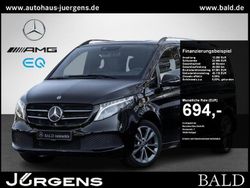 Obsidianschwarz metallic Gebraucht 2023 Mercedes V300 Avantgarde Van / Kleinbus | 62.499 € (Fairer Preis)