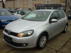 Silber Gebraucht 2012 VW Golf VII Trendline Limousine | 6.500 € (Fairer Preis)