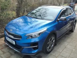 Blau Gebraucht 2021 Kia XCeed Platinum Edition SUV | 24.400 € (Fairer Preis)