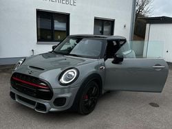 Grau Gebraucht 2020 Mini John Cooper Works Kleinwagen | 22.000 € (Guter Preis)