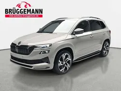 Grau Neu 2024 Skoda Karoq SportLine SUV | 39.490 € (Fairer Preis)