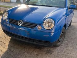 Blau Gebraucht 2001 VW Lupo Kleinwagen | 1.490 € (Etwas zu teuer)