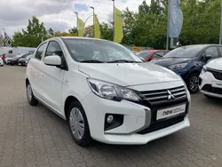 Weiß Gebraucht 2020 Mitsubishi Space Star Basis Limousine | 9.888 € (Fairer Preis)