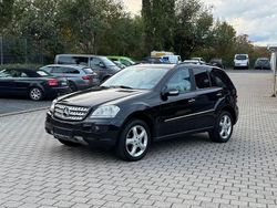 Schwarz Gebraucht 2006 Mercedes ML320 SUV | 8.990 € (Etwas zu teuer)