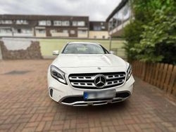 Weiß Gebraucht 2019 Mercedes GLA200 SUV | 25.500 € (Fairer Preis)