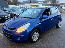 Blau Gebraucht 2011 Hyundai i20 Classic Kleinwagen | 1.950 € (Guter Preis)