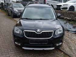 Cerna magic/black magic (metallic) Gebraucht 2015 Skoda Yeti Style SUV | 8.800 € (Superpreis)