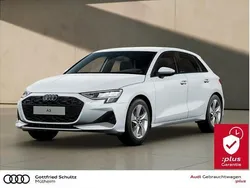 Weiß Gebraucht 2024 Audi A3 Sportback Advanced Limousine | 31.590 € (Superpreis)