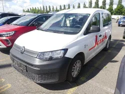 Weiß candyweiß Gebraucht 2023 VW Caddy Sound Van / Kleinbus | 15.000 € (Guter Preis)