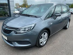 Grau Gebraucht 2017 Opel Zafira Van / Kleinbus | 10.950 € (Fairer Preis)