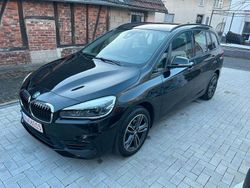 Schwarz Gebraucht 2018 BMW 216 Gran Tourer Sport Line Van / Kleinbus | 7.999 € (Superpreis)