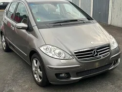 Grau Gebraucht 2005 Mercedes A200 Avantgarde Kleinwagen | 5.900 € (Fairer Preis)