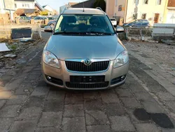 Beige Gebraucht 2009 Skoda Roomster Plus Edition Kombi | 1.999 € (Fairer Preis)