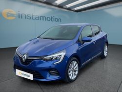 Blau Gebraucht 2020 Renault Clio V Kleinwagen | 15.399 € (Teuer)