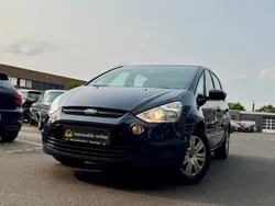 Blau Gebraucht 2014 Ford S-MAX S Van / Kleinbus | 8.990 € (Guter Preis)