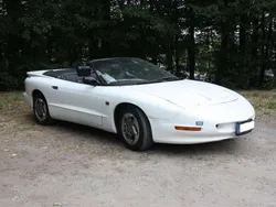 Weiß Gebraucht 1995 Pontiac Firebird Cabrio | 6.500 €