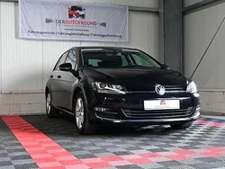 Schwarz Gebraucht 2015 VW Golf VII Highline Limousine | 12.190 € (Fairer Preis)