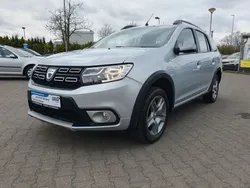 Silber Gebraucht 2019 Dacia Logan Stepway Limousine | 8.999 € (Superpreis)