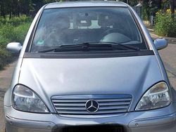 Silber Gebraucht 2002 Mercedes A160 Classic Kleinwagen | 850 € (Fairer Preis)