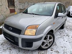 Silber Gebraucht 2007 Ford Fusion Fun X Kombi | 3.450 € (Fairer Preis)