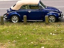 Blau Gebraucht 1973 VW Käfer Cabrio | 32.980 €