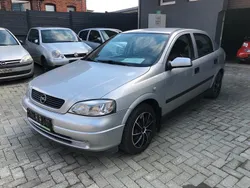 Silber Gebraucht 2001 Opel Astra Limousine | 1.680 € (Fairer Preis)