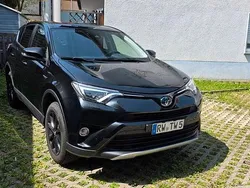 Schwarz Gebraucht 2018 Toyota RAV4 Hybrid Edition-S SUV | 21.500 € (Fairer Preis)