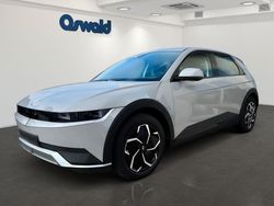 Grau Gebraucht 2024 Hyundai Ioniq Dynamiq Kleinwagen | 37.990 € (Teuer)
