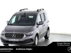 Chromitgrau Gebraucht 2024 Mercedes T180 Progressive Van / Kleinbus | 29.850 € (Fairer Preis)