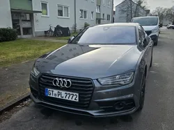 Grau Gebraucht 2016 Audi A7 Sportback Ambiente Kleinwagen | 26.500 € (Fairer Preis)