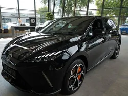 Farbe fizzy orange&black roof metallic Neu 2024 MG MG4 EV Kleinwagen | 47.640 € (Etwas zu teuer)