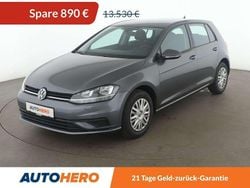 Indiumgrau Gebraucht 2017 VW Golf VII Trendline Limousine | 12.640 € (Fairer Preis)