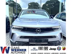 Grau Gebraucht 2023 Opel Mokka-e Elegance SUV | 22.800 € (Fairer Preis)