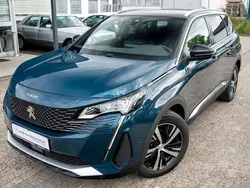 Blau Gebraucht 2023 Peugeot 5008 GTi Van / Kleinbus | 28.399 € (Guter Preis)
