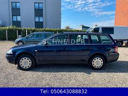 Blau Gebraucht 2003 VW Passat Basis Kombi | 3.990 € (Teuer)