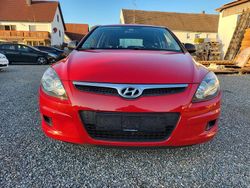 Rot Gebraucht 2009 Hyundai i30 Edition+ Limousine | 2.590 € (Fairer Preis)
