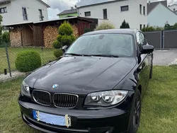 Schwarz Gebraucht 2011 BMW 118 Kleinwagen | 7.600 € (Etwas zu teuer)