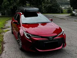 Rot Gebraucht 2020 Toyota Corolla Active Kombi | 21.380 € (Etwas zu teuer)