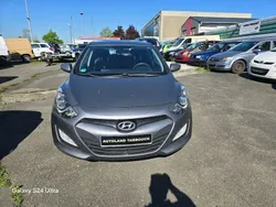 Grau Gebraucht 2012 Hyundai i30 Classic Limousine | 5.100 € (Fairer Preis)