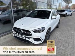 Polarweiss Gebraucht 2024 Mercedes GLA200 AMG Line Premium SUV | 39.995 € (Fairer Preis)