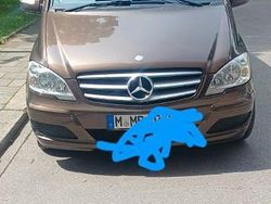 Braun Gebraucht 2012 Mercedes Viano Edition Van / Kleinbus | 18.450 € (Fairer Preis)