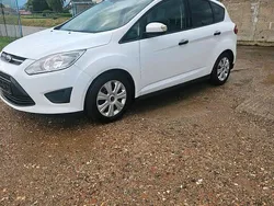 Weiß Gebraucht 2014 Ford C-MAX Van / Kleinbus | 4.900 €