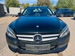 Schwarz Gebraucht 2015 Mercedes C180 Kombi | 8.925 € (Fairer Preis)