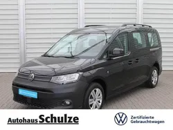 Gebraucht 2023 VW Caddy Maxi Basis Van / Kleinbus | 37.475 € (Teuer)