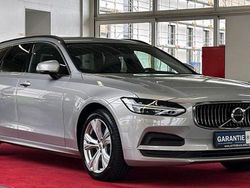 Silver dawn / metallic Gebraucht 2023 Volvo V90 Core Kombi | 39.999 € (Guter Preis)