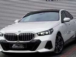 Mineralweiss metallic Gebraucht 2024 BMW 520 M Sport Limousine | 54.999 € (Etwas zu teuer)